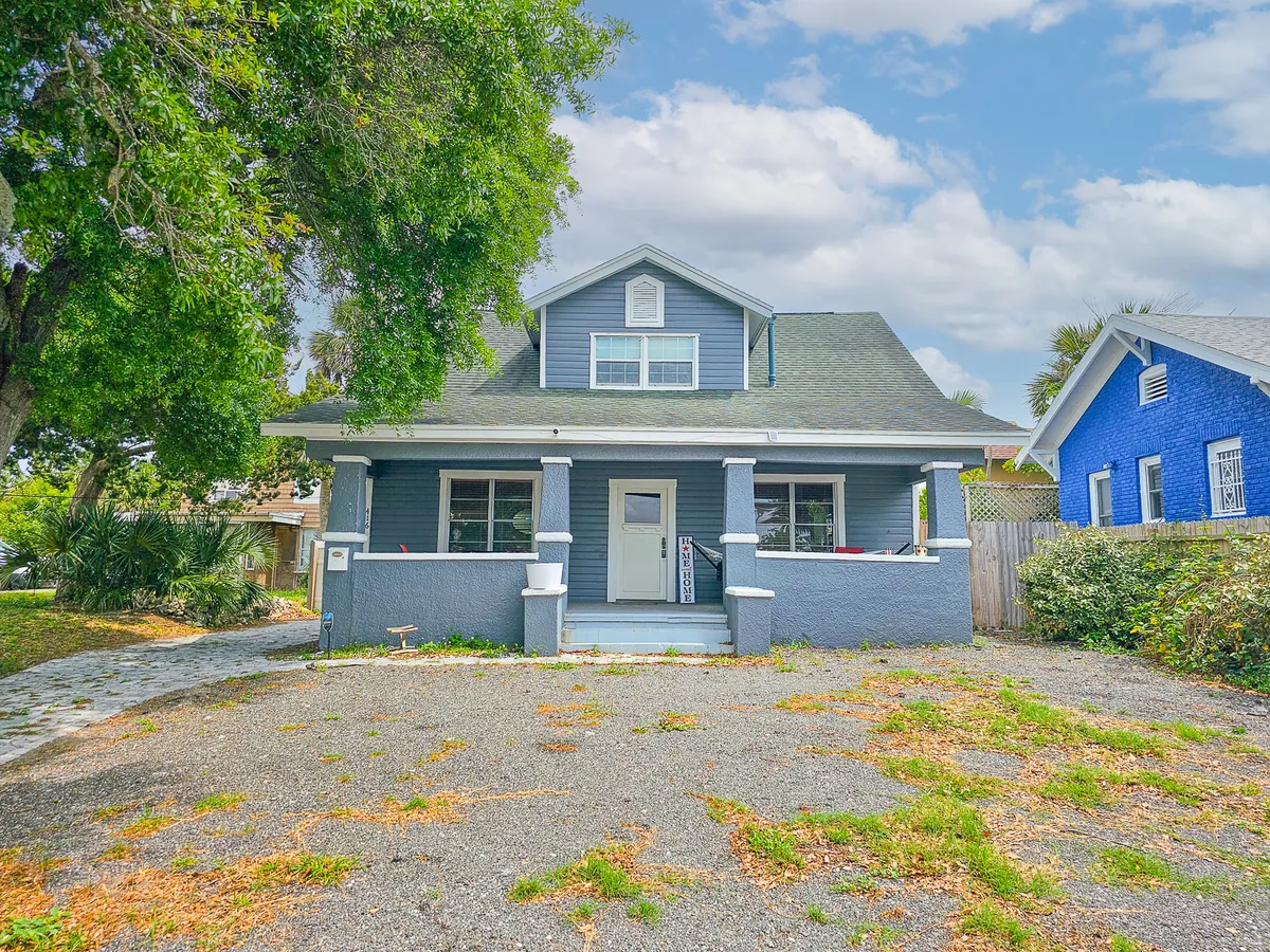 416 N Peninsula Dr, Daytona Beach, Florida — multi-unit renovation purchased and sold by Level 7 Investors