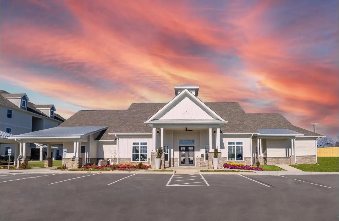 216-unit Class A apartment community in Elizabethtown, Kentucky — Kentucky multifamily investment held by Level 7 Investors as LP and co-general partner